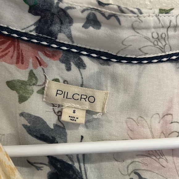 Anthropologie button up top - Picture 2 of 3